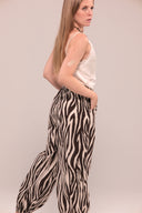 Pantalón ancho estampado cebra