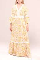 Vestido largo floral con encaje en tonos pastel