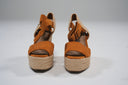 Sandalias de cuña en serraje camel con plataforma de yute