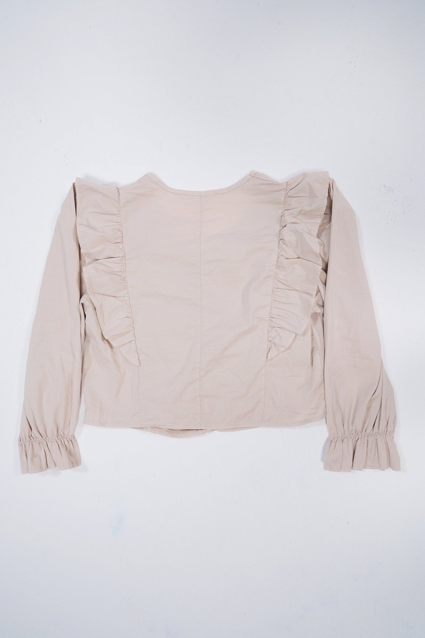 Blusa con volantes y frunces