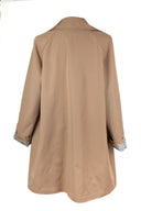 Gabardina beige clásica