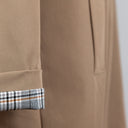 Gabardina beige clásica
