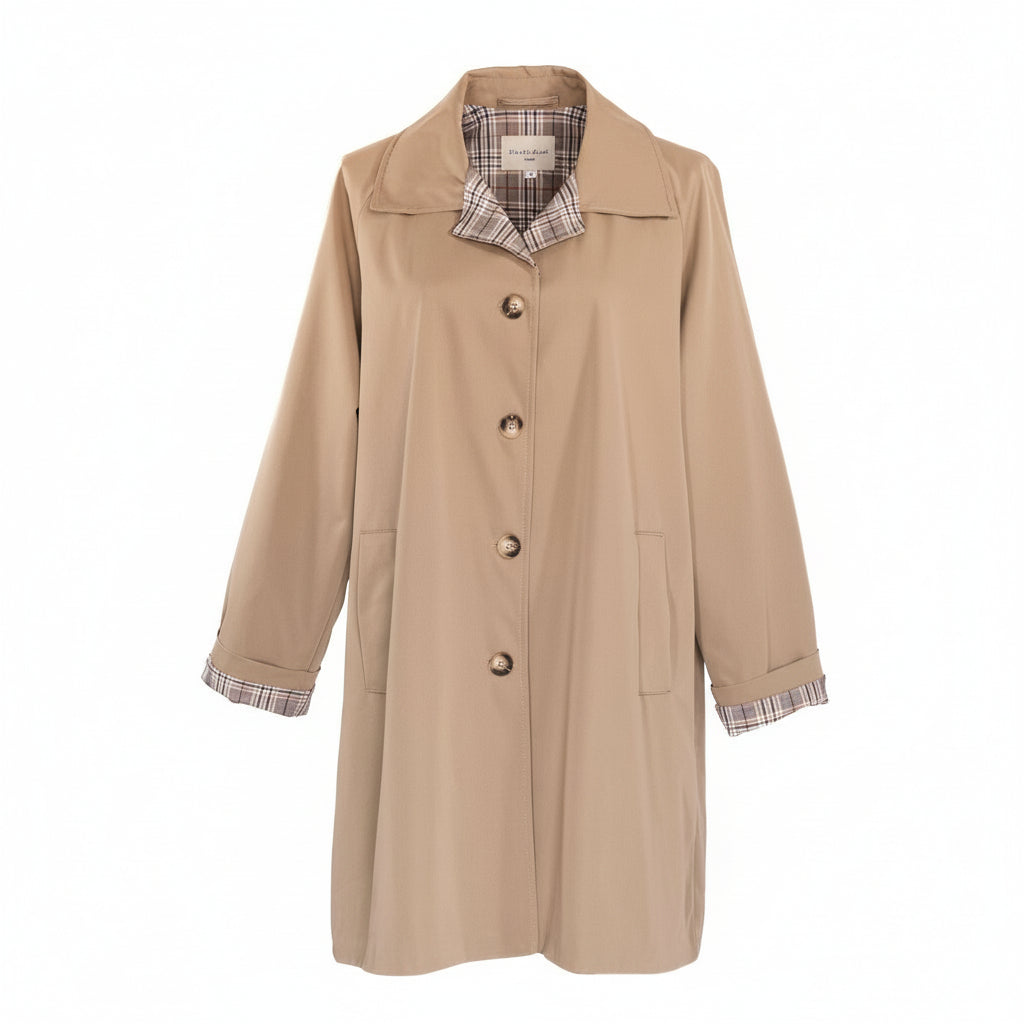 Gabardina beige clásica